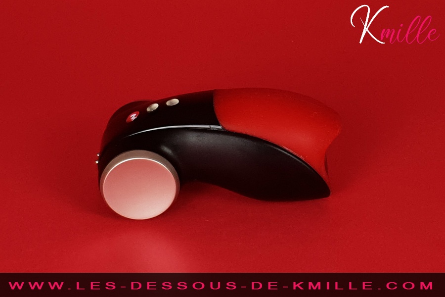 Les tests de Kmille. Le masturbateur Cobra Libre 2 de Fun Factory Céd’ teste le masturbateur Cobra Libre 2 de la marque Fun Factory.